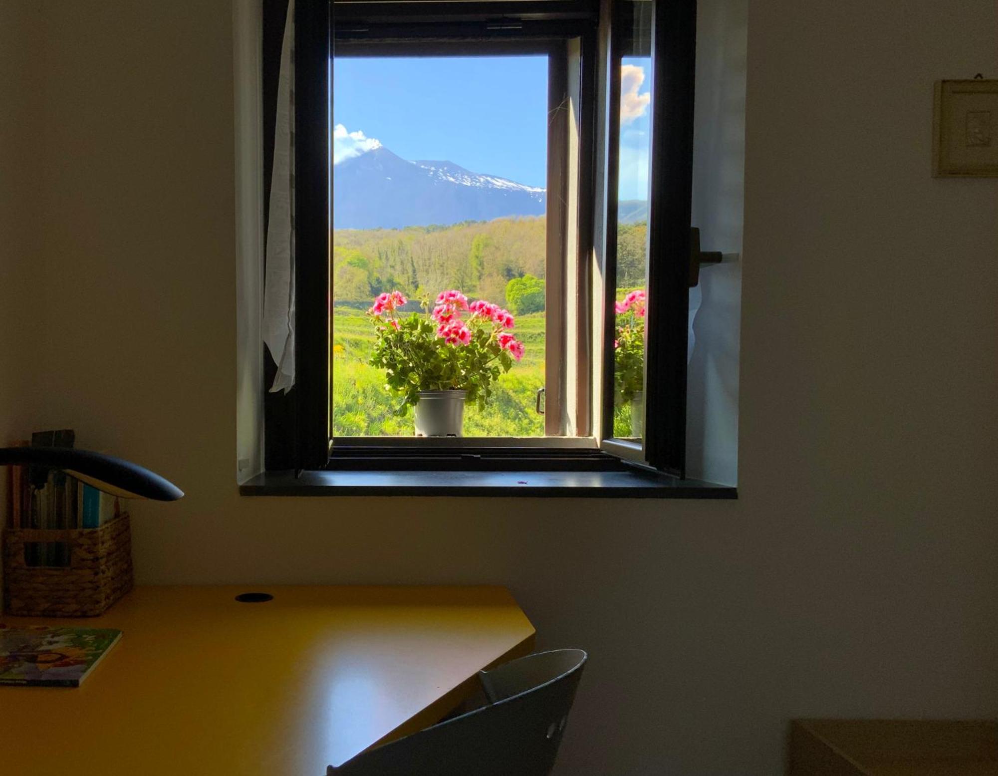 Tenuta Kiwi Dell'Etna Мило Экстерьер фото